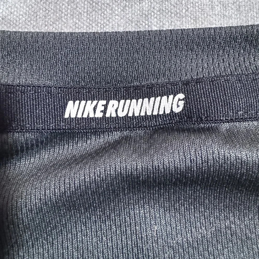 Nike Running Shirt‎ Mens XL Dri-FIT Long Sleeve Athletic Pullover 518043-060